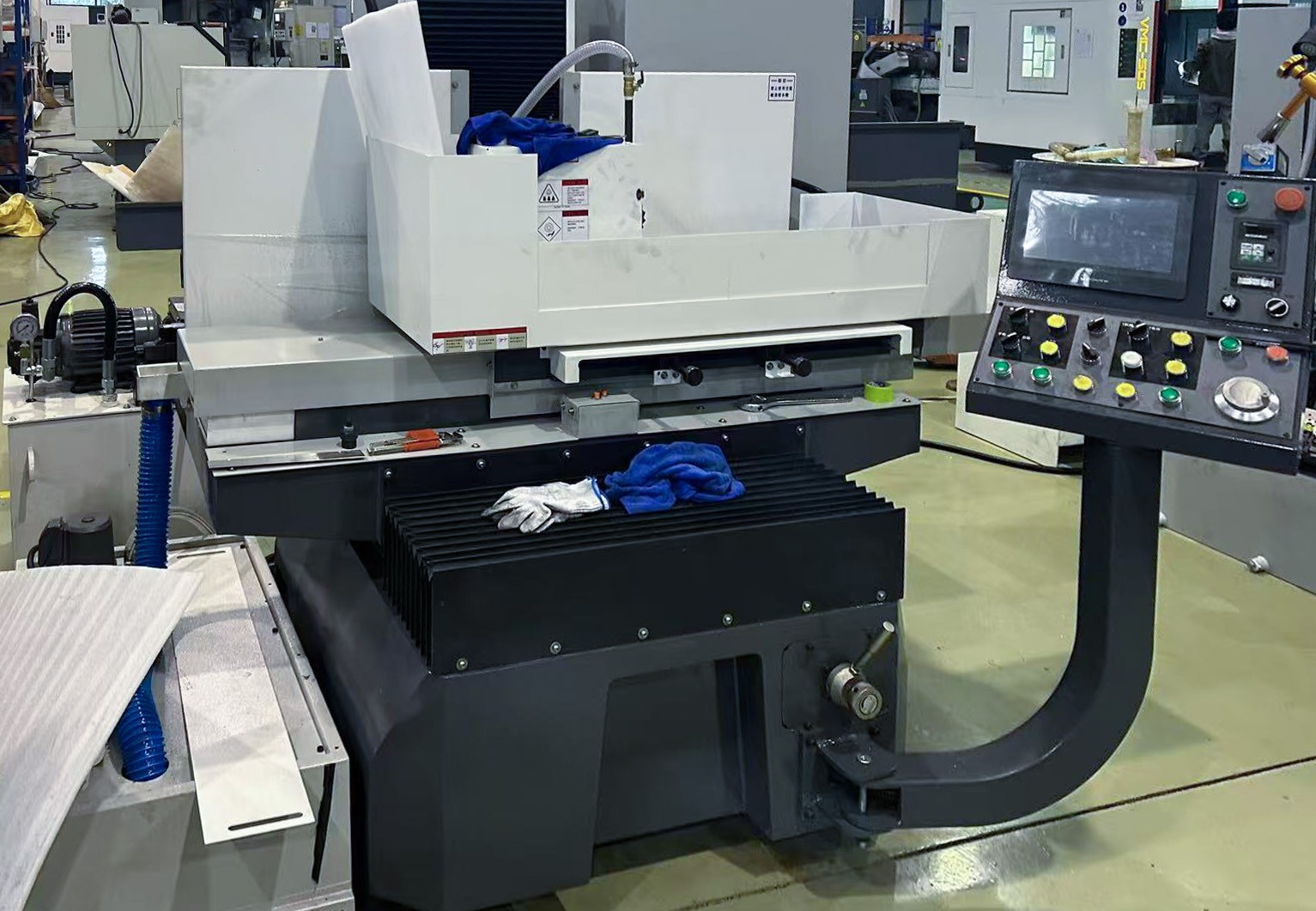 YASHIDA高精密數(shù)控平面磨床助力歐林刀具服務(wù)寧德時代新能源電池隔膜切割 YASHIDA高精密數(shù)控平面磨床助力歐林刀具服務(wù)寧德時代新能源電池隔膜切割