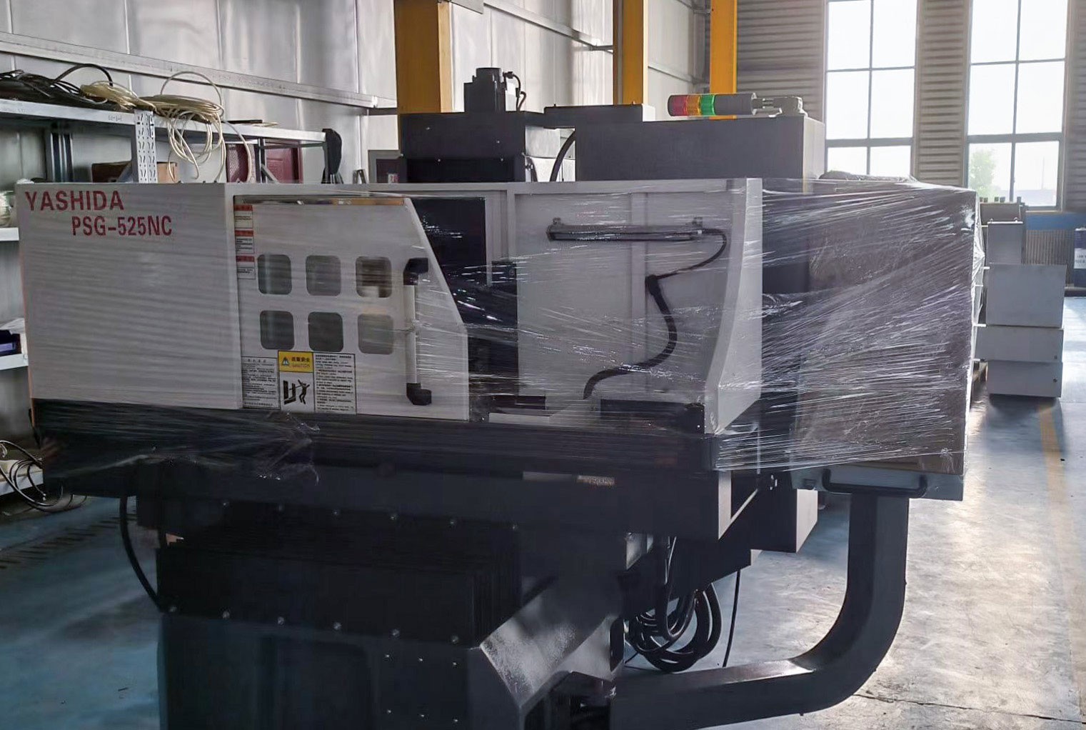 高精密數(shù)控磨床為什么要使用自動(dòng)修砂