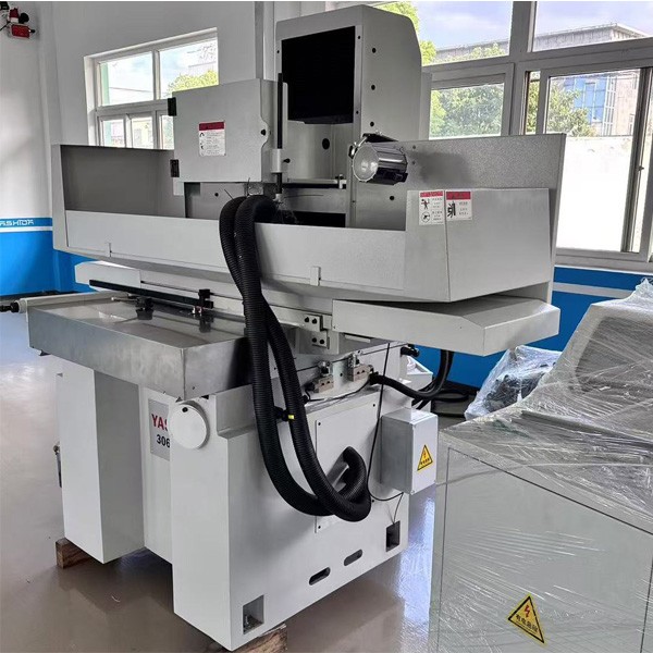 新手用平面磨床總出廢品?避開這 6 個操作誤區,合格率飆升 新手用平面磨床總出廢品?避開這 6 個操作誤區,合格率飆升